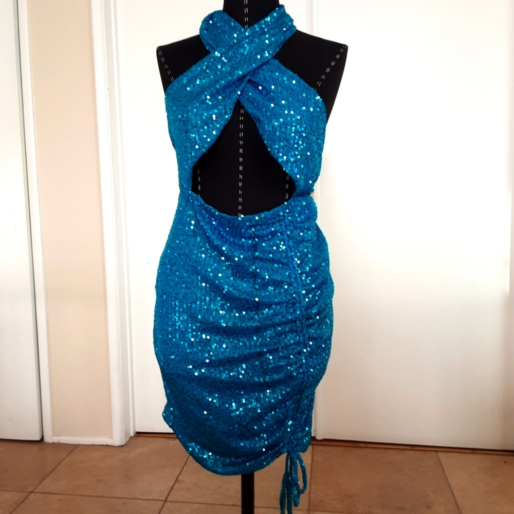 Turquoise Blue Criss Cross  Front Backless Mini  Dress With Adjustable Length